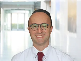 Prof. Dr. İlker Tinay — Урология · Уроонкология
